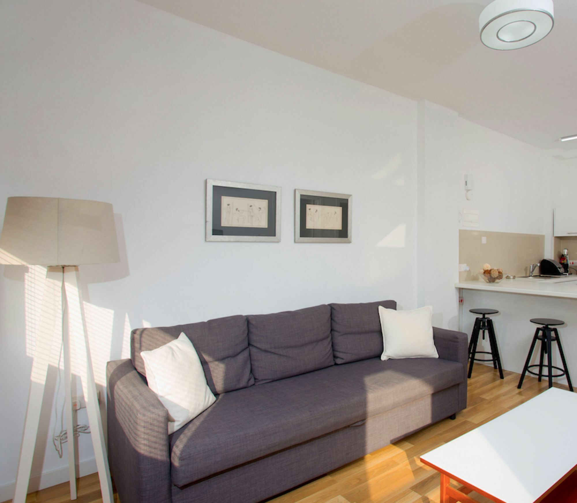 Seabreeze City Center Flats By Trulycyprus Limasol Dış mekan fotoğraf